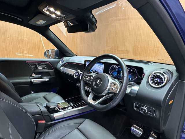 メルセデス・ベンツ ＧＬＢ２００ｄ AMGライン 千葉県 2020(令2)年 3万km 青 ＡＭＧレザーエクスクルーシブＰＫＧ　/アドバンスドＰＫＧ　/パノラマＳＲ　/ＡＣＣ　/灰黒革シート　/ＨＵＤ　/ナビ　/ＴＶ　/３６０°Ｂｌｕｅｔｏｏｔｈ接続　/シートＨ　/電動リアゲート　/衝突軽減Ｂ　/ＢＳＭ　/ＬＫＡ