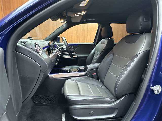 メルセデス・ベンツ ＧＬＢ２００ｄ AMGライン 千葉県 2020(令2)年 3万km 青 ＡＭＧレザーエクスクルーシブＰＫＧ　/アドバンスドＰＫＧ　/パノラマＳＲ　/ＡＣＣ　/灰黒革シート　/ＨＵＤ　/ナビ　/ＴＶ　/３６０°Ｂｌｕｅｔｏｏｔｈ接続　/シートＨ　/電動リアゲート　/衝突軽減Ｂ　/ＢＳＭ　/ＬＫＡ
