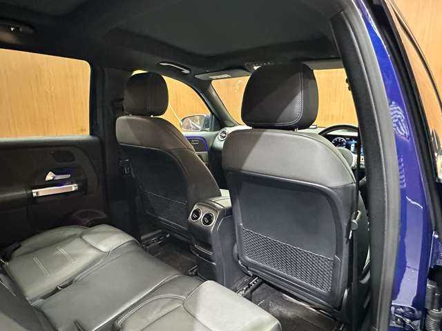 メルセデス・ベンツ ＧＬＢ２００ｄ AMGライン 千葉県 2020(令2)年 3万km 青 ＡＭＧレザーエクスクルーシブＰＫＧ　/アドバンスドＰＫＧ　/パノラマＳＲ　/ＡＣＣ　/灰黒革シート　/ＨＵＤ　/ナビ　/ＴＶ　/３６０°Ｂｌｕｅｔｏｏｔｈ接続　/シートＨ　/電動リアゲート　/衝突軽減Ｂ　/ＢＳＭ　/ＬＫＡ