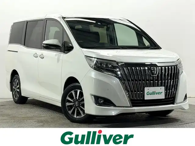 トヨタ エスクァイア Gi 大阪府 2019(令1)年 2.9万km ホワイトパールクリスタルシャイン 黒革シート 純正9incナビTV バックカメラ 純正12.1incフリップダウンモニター シートヒーター クルーズコントロール 衝突軽減B レーンアシスト オートハイビーム 両側パワースライドドア 前後ドライブレコーダー
