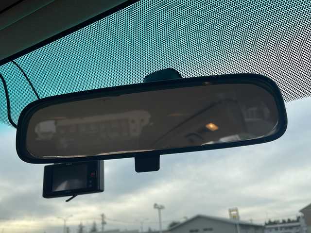 トヨタ アルファードハイブリット 岩手県 2012(平24)年 4.7万km ホワイトパールクリスタルシャイン 禁煙車/純正SDナビ/AM/FM/CD/DVD/Bluetooth/ワンセグTV/バックカメラ/ETC/積込AW付きスタッドレスタイヤ/前後ドライブレコーダー/両側パワースライドドア/クルーズコントロール/コーナーセンサー/オートライト/HIDヘッドライト/フォグランプ/スマートキー/プッシュスタート/電動格納ミラー/純正16インチAW/純正フロアマット/ドアバイザー
