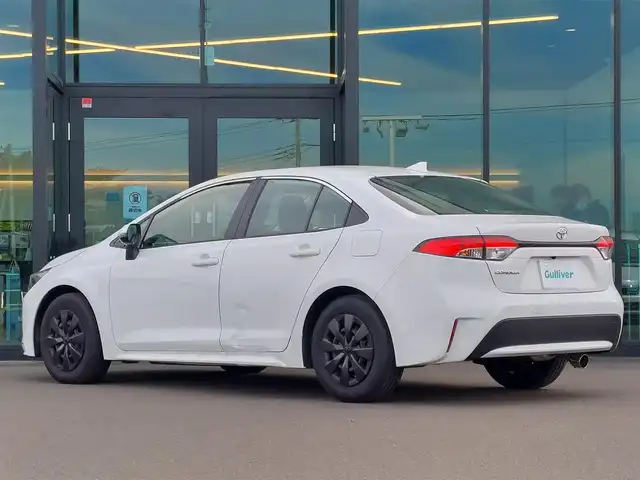 トヨタ カローラ X 東京都 2025(令7)年 0.3万km スーパーホワイトⅡ セーフティセンス/プリクラッシュセーフティ/レーントレーシングアシスト/オートハイビーム/クリアランスソナー/ブラインドスポットモニター/純正ディスプレイオーディオ/・エントリーナビキット/バックカメラ/レーダークルーズコントロール/横滑り防止装置/保証書・取説・スペアキー