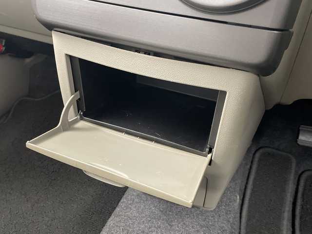 ダイハツ ムーヴ コンテ X VS 岐阜県 2014(平26)年 8.3万km コットンアイボリー 社外ナビ/AM/FM/CD/ワンセグ/社外フロアマット/サイドバイザー/アイドリングストップ/純正ホイールキャップ/ハロゲンライト/フォグランプ/ライトレベライザー/ベンチシート/電動格納ミラー