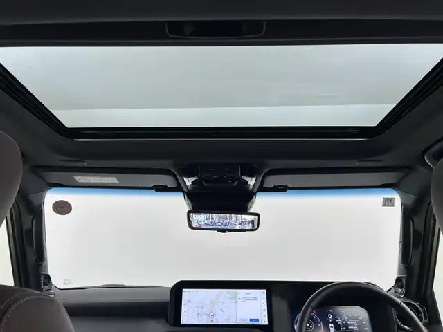 トヨタ ランドクルーザー ２５０ ZX 千葉県 2024(令6)年 0.7万km アバンギャルドブロンズメタリック 登録時走行距離：6619km/サンルーフ　/純正１２型ディスプレイオーディオplus/ＪＢＬサウンド　/マルチテレインセレクト/デジタルインナーミラー/トヨタセーフティセンス/プリクラッシュセーフティ/緊急時操舵支援（アクティブ操舵機能付）＋フロントクロストラフィックアラート［FCTA］＋レーンチェンジアシスト［LCA］/レーントレーシングアシスト［LTA］/レーンディパーチャーアラート［LDA］/レーダークルーズコントロール（全車速追従機能付）/アダプティブハイビームシステム［AHS］/オートマチックハイビーム［AHB］/ロードサインアシスト［RSA］/ドライバー異常時対応システム/プロアクティブドライビングアシスト［PDA］/発進遅れ告知機能［TMN］　/ブラインドスポットモニター/パノラミックビューモニター　/ヘッドアップディスプレイ　/プロジェクター式３眼ＬＥＤヘッドライト　/純正２０インチホイール/フルセグテレビ/アイドリングストップ/ウィンカーミラー/パワーバックドア/ビルトインETC2.0