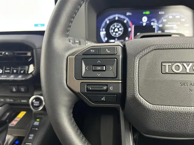 トヨタ ランドクルーザー ２５０ ZX 千葉県 2024(令6)年 0.7万km アバンギャルドブロンズメタリック 登録時走行距離：6619km/サンルーフ　/純正１２型ディスプレイオーディオplus/ＪＢＬサウンド　/マルチテレインセレクト/デジタルインナーミラー/トヨタセーフティセンス/プリクラッシュセーフティ/緊急時操舵支援（アクティブ操舵機能付）＋フロントクロストラフィックアラート［FCTA］＋レーンチェンジアシスト［LCA］/レーントレーシングアシスト［LTA］/レーンディパーチャーアラート［LDA］/レーダークルーズコントロール（全車速追従機能付）/アダプティブハイビームシステム［AHS］/オートマチックハイビーム［AHB］/ロードサインアシスト［RSA］/ドライバー異常時対応システム/プロアクティブドライビングアシスト［PDA］/発進遅れ告知機能［TMN］　/ブラインドスポットモニター/パノラミックビューモニター　/ヘッドアップディスプレイ　/プロジェクター式３眼ＬＥＤヘッドライト　/純正２０インチホイール/フルセグテレビ/アイドリングストップ/ウィンカーミラー/パワーバックドア/ビルトインETC2.0