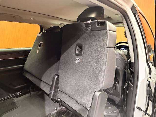 クライスラー・ジープ ジープ グランドチェロキーＬ リミテッド 千葉県 2022(令4)年 2.8万km ブライトホワイトクリアコート パノラマSR　/ACC　/黒革シート　/HUD　/ナビ　/TV　/360°CarPlay　/Bluetooth接続　/ALPINEサウンド/電動シート　/シートヒーター　/オートハイビーム　/LEDヘッドライト　/衝突軽減B　/BSM　/LKA　/ドラレコ　/ETC