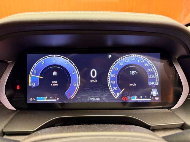 クライスラー・ジープ ジープ グランドチェロキーＬ リミテッド 千葉県 2022(令4)年 2.8万km ブライトホワイトクリアコート パノラマSR　/ACC　/黒革シート　/HUD　/ナビ　/TV　/360°CarPlay　/Bluetooth接続　/ALPINEサウンド/電動シート　/シートヒーター　/オートハイビーム　/LEDヘッドライト　/衝突軽減B　/BSM　/LKA　/ドラレコ　/ETC