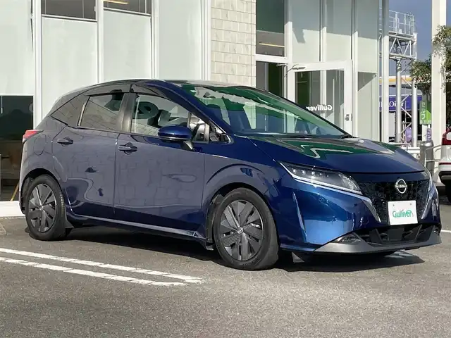 日産 ノート X 宮崎県 2021(令3)年 9万km オーロラフレアブルーパール 純正フルセグナビ/（BT）（ Apple Car Play）/アイドリングストップ/プッシュスタート/全周囲カメラ/ドライブレコーダー/パーキングアシスト/パワーステアリング/パワーウィンドウ/クルーズコントロール/純正フロアマット/純正LEDヘッドライト/純正アルミホイール/コナーセンサー/オートライト/エアバックW+サイド/横滑り防止装置/盗難防止装置/衝突被害軽減システム/AAC/ABS/ETC/４WD