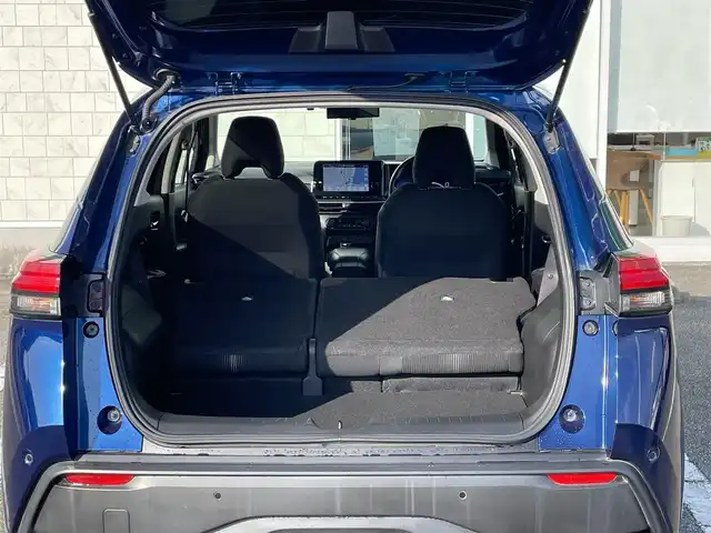 日産 ノート X 宮崎県 2021(令3)年 9万km オーロラフレアブルーパール 純正フルセグナビ/（BT）（ Apple Car Play）/アイドリングストップ/プッシュスタート/全周囲カメラ/ドライブレコーダー/パーキングアシスト/パワーステアリング/パワーウィンドウ/クルーズコントロール/純正フロアマット/純正LEDヘッドライト/純正アルミホイール/コナーセンサー/オートライト/エアバックW+サイド/横滑り防止装置/盗難防止装置/衝突被害軽減システム/AAC/ABS/ETC/４WD