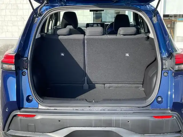 日産 ノート X 宮崎県 2021(令3)年 9万km オーロラフレアブルーパール 純正フルセグナビ/（BT）（ Apple Car Play）/アイドリングストップ/プッシュスタート/全周囲カメラ/ドライブレコーダー/パーキングアシスト/パワーステアリング/パワーウィンドウ/クルーズコントロール/純正フロアマット/純正LEDヘッドライト/純正アルミホイール/コナーセンサー/オートライト/エアバックW+サイド/横滑り防止装置/盗難防止装置/衝突被害軽減システム/AAC/ABS/ETC/４WD