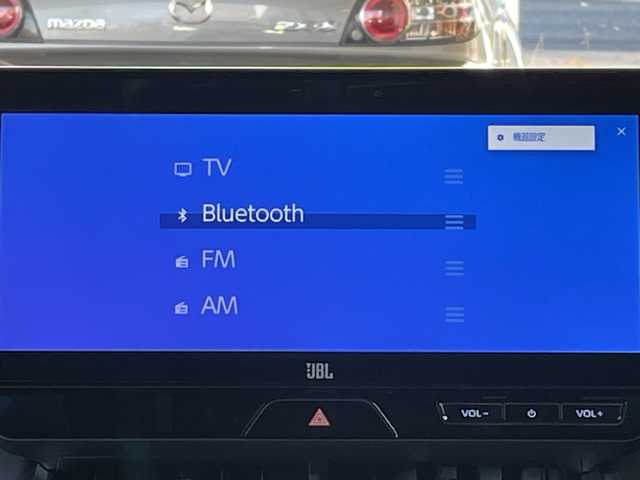 トヨタ ハリアー ＰＨＥＶ Z 岐阜県 2023(令5)年 3万km プラチナホワイトパールマイカ /ワンオーナー//モデリスタ//JBLプレミアムサウンド//純正12.3インチディスプレイオーディオ(ナビキット付き)//フルセグTV//調光パノラマルーフ//アラウンドビューモニター//ブラインドスポットモニター//デジタルインナーミラー//トヨタセーフティセンス/(プリクラッシュセーフティ)/(レーントレーシングアシスト)/(レーンディパーチャーアラート)/(レーダークルーズコントロール)/(アダプティブハイビームシステム)//パワーバックドア//前席パワーシート//前席シートベンチレーション//全席シートヒーター//レザーシート//置くだけ充電//100V電源//ビルトインETC2.0//純正19インチAW//スペアキー