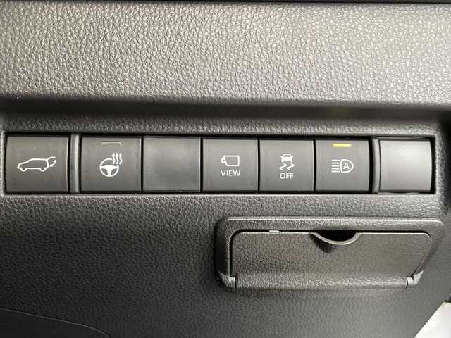 トヨタ ハリアー ＰＨＥＶ Z 岐阜県 2023(令5)年 3万km プラチナホワイトパールマイカ /ワンオーナー//モデリスタ//JBLプレミアムサウンド//純正12.3インチディスプレイオーディオ(ナビキット付き)//フルセグTV//調光パノラマルーフ//アラウンドビューモニター//ブラインドスポットモニター//デジタルインナーミラー//トヨタセーフティセンス/(プリクラッシュセーフティ)/(レーントレーシングアシスト)/(レーンディパーチャーアラート)/(レーダークルーズコントロール)/(アダプティブハイビームシステム)//パワーバックドア//前席パワーシート//前席シートベンチレーション//全席シートヒーター//レザーシート//置くだけ充電//100V電源//ビルトインETC2.0//純正19インチAW//スペアキー