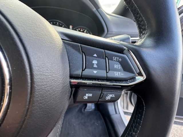 マツダ ＣＸ－８ 25S Lパッケージ 香川県 2021(令3)年 2.5万km プラチナクォーツメタリック 純正7インチWVGAセンターディスプレイ（フルセグTV/BT)/純正ディーラーOP（CD/DVDプレーヤー）/ブラインドスポットモニター/ヘッドアップディスプレイ/アラウンドビューモニター/ステアリングヒーター/ドライバー・アテンション・アラート/ドライブレコーダー/コーナーセンサー/電動リアゲート/パワーシート/シートヒーター/エアシート/ルーフレール/シートメモリー/3列シート/ETC/アイドリングストップ