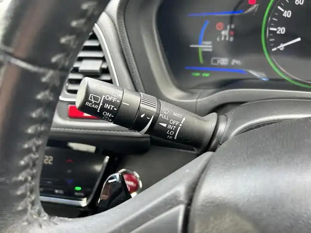 ホンダ ヴェゼル ハイブリッド X 岡山県 2014(平26)年 9.8万km ホワイトオーキッドパール SDナビゲーション/（CD　DVD　Bluetooth　フルセグTV）/前後ドライブレコーダー/スマートキー×2/ETC/電子パーキング/革巻きステアリング/ステアリングリモコン/パドルシフト/純正フロアマット/純正16インチアルミホイール/フォグライト