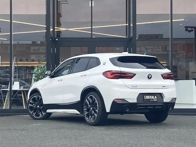 ＢＭＷ ＢＭＷ Ｘ２ xDrive 20d MスポーツX 福岡県 2021(令3)年 3.2万km アルピンホワイトⅢ ・アクティブクルーズコントロール/・純正HDDナビ/USB/Bluetooth/・バックカメラ/・茶革シート/シートヒーター/・ワンセグ/・ETC/・純正20AW/・プッシュスタート/・アイドリングストップ/・スマートキー/・スペアキー/・パワーシート/・レーンキープアシスト/・オートライト/・LEDライト