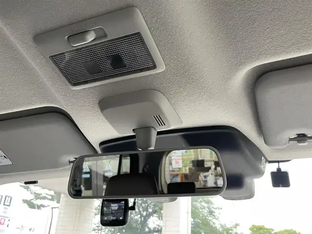 スズキ ハスラー ワンダラー 静岡県 2019(平31)年 6.3万km シフォンアイボリーメタリック/ウッディブラウン2トーンルーフ デュアルカメラブレーキサポート/社外ナビ　/地デジ　/Bカメラ　　/半革シート　/前席シートヒーター　/ナノイー　/ステアリングスイッチ /革巻きステアリング　/オートライト  /フォグランプ　/スペアキー  /保証書/取説