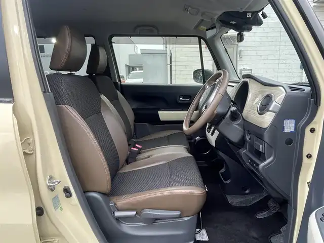 スズキ ハスラー ワンダラー 静岡県 2019(平31)年 6.3万km シフォンアイボリーメタリック/ウッディブラウン2トーンルーフ デュアルカメラブレーキサポート/社外ナビ　/地デジ　/Bカメラ　　/半革シート　/前席シートヒーター　/ナノイー　/ステアリングスイッチ /革巻きステアリング　/オートライト  /フォグランプ　/スペアキー  /保証書/取説