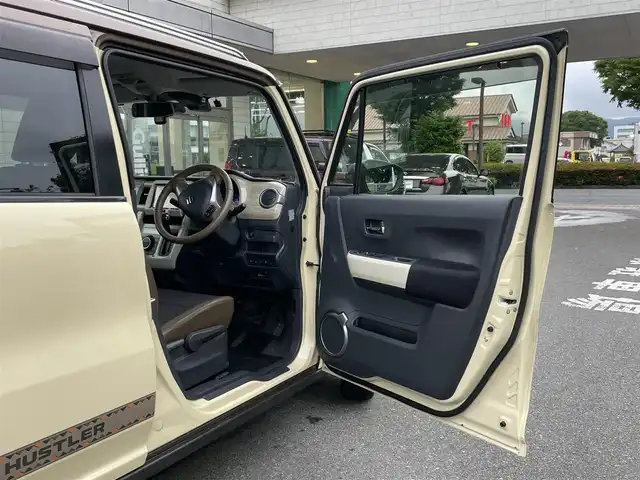 スズキ ハスラー ワンダラー 静岡県 2019(平31)年 6.3万km シフォンアイボリーメタリック/ウッディブラウン2トーンルーフ デュアルカメラブレーキサポート/社外ナビ　/地デジ　/Bカメラ　　/半革シート　/前席シートヒーター　/ナノイー　/ステアリングスイッチ /革巻きステアリング　/オートライト  /フォグランプ　/スペアキー  /保証書/取説