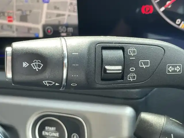 メルセデス・ベンツ ゲレンデヴァーゲン Ｇ４００ｄ AMGライン 高知県 2021(令3)年 5.3万km セレナイトグレー 保証書/取扱説明書/アダクティブクルーズコントロール/ブラインドスポットモニター/アダプティブダンピングシステム/360°カメラ/サンルーフ/純正ナビ/CarPlay/Bluetooth/フルセグテレビ/フルレザーシート/パワーシート（D/N席）/シートヒーター（全席）/Bumesterスピーカー/アンビエントライト/電動格納ミラー/パドルシフト