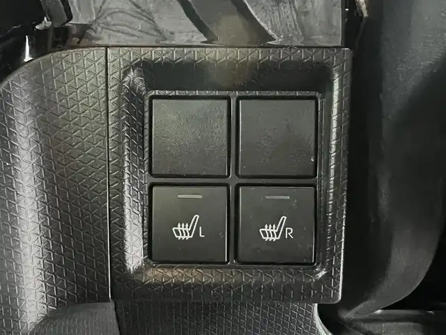 ダイハツ タント カスタム RS スタイルセレクション 栃木県 2021(令3)年 6.7万km パール 純正ナビ/Bluetooth　CD　DVD/フルセグ　TV/バックカメラ/アイドリングストップ/クルーズコントロール/ステアリングスイッチ/オートライト/運転席シートヒーター　助手席シートヒーター/オートエアコン/エンジンプッシュボタン/コーナーセンサー/純正フロアマット/両側パワースライドドアー/禁煙車