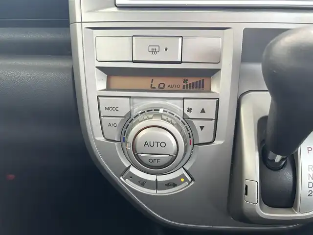 ホンダ ゼスト スパーク W 長崎県 2010(平22)年 10.9万km ナイトホークブラックパール 純正オーディオ(FM/AM/CD/AUX)/純正アルミホイール/純正フロアマット/ETC/スマートキー/ABS/盗難防止装置/記録簿/保証書