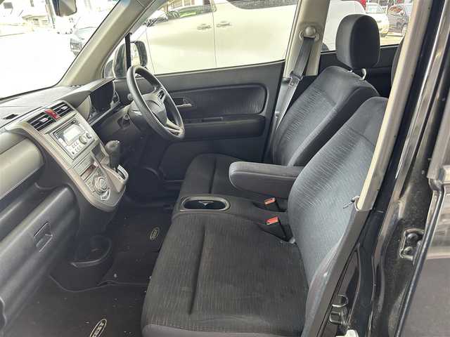 ホンダ ゼスト スパーク W 長崎県 2010(平22)年 10.9万km ナイトホークブラックパール 純正オーディオ(FM/AM/CD/AUX)/純正アルミホイール/純正フロアマット/ETC/スマートキー/ABS/盗難防止装置/記録簿/保証書