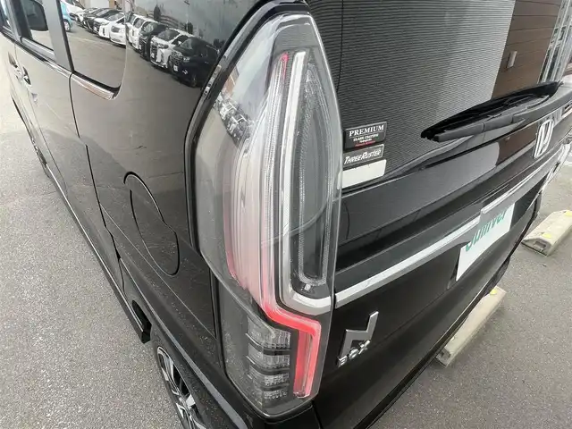 ホンダ Ｎ ＢＯＸ カスタム G EX ホンダセンシング 秋田県 2018(平30)年 7.5万km クリスタルブラックパール ４WD/衝突軽減システム/LEDヘッドライト/片側パワスラ/純正ナビ/フルセグ/バックカメラ/純正アルミ/スマートキー/アイドリングストップ/コーナーセンサー/プッシュスタート/レーンキープアシスト/クルーズコントロール/ステアリングスイッチ/前席シートヒーター/ETC/純正リアスポイラー/純正フロアマット/純正ドアバイザー/オートライト/オートエアコン/パワーステアリング/パワーウィンドウ/横滑り防止/電動格納ウィンカーミラー/取扱説明書