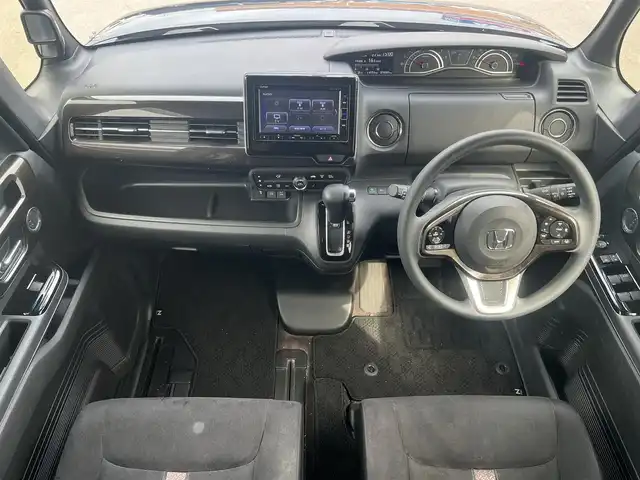 ホンダ Ｎ ＢＯＸ カスタム G EX ホンダセンシング 秋田県 2018(平30)年 7.5万km クリスタルブラックパール ４WD/衝突軽減システム/LEDヘッドライト/片側パワスラ/純正ナビ/フルセグ/バックカメラ/純正アルミ/スマートキー/アイドリングストップ/コーナーセンサー/プッシュスタート/レーンキープアシスト/クルーズコントロール/ステアリングスイッチ/前席シートヒーター/ETC/純正リアスポイラー/純正フロアマット/純正ドアバイザー/オートライト/オートエアコン/パワーステアリング/パワーウィンドウ/横滑り防止/電動格納ウィンカーミラー/取扱説明書