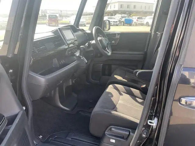 ホンダ Ｎ ＢＯＸ カスタム G EX ホンダセンシング 大阪府 2018(平30)年 7.5万km クリスタルブラックパール (株)IDOMが運営する【じしゃロン堺店】の自社ローン専用車両になります。/こちらは現金またはオートローンご利用時の価格です。自社ローンご希望の方は別途その旨お申付け下さい