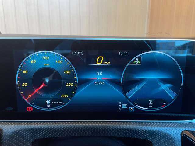 メルセデス・ベンツ ＣＬＡ２００ｄ AMGライン 愛知県 2019(令1)年 5.1万km ポーラホワイト パノラミックスライディングルーフ /レザーエクスクルーシブパッケージ /アドバンスドパッケージ /レーダーセーフティパッケージ /ACC /ブラインドスポットアシスト /レーンキープアシスト /純正ナビ /フルセグTV /360度カメラ /黒革シート /シートヒーター /アンビエントライト /ETC