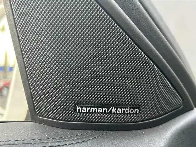 メルセデス・ベンツ Ｅ６３ ワゴン 4マチック 茨城県 2013(平25)年 7.5万km ダイヤモンドホワイト 4WD/ワンオーナー/サンルーフ/純正ナビ/フルセグTV/パワーバックドア/バックカメラ/ETC/パークトロニック/レーダーパッケージ/ツインターボ/LEDヘッドランプ/革巻きステアリング/パドルシフト/ナッパ革シート/全席シートヒーター/前席パワーシート/ハーマンカードンサラウンドシステム/純正19インチアルミホイール/キーレスゴー/禁煙車