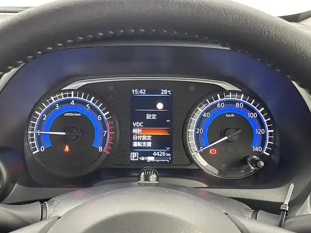 日産 デイズ ハイウェイスターX 埼玉県 2024(令6)年 0.5万km スパークリングレッド/ブラック 純正ディスプレイオーディオ　アラウンドビューモニター　ＥＴＣ　ドライブレコーダー　ヘッドライトレベライザー　純正アルミホイール　スマートキー　プッシュスタート　オートハイビーム　ＬＥＤヘッドライト