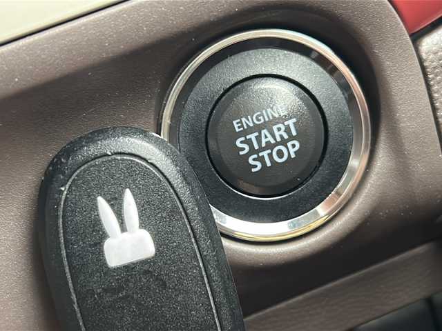 スズキ ラパン ショコラ G 茨城県 2014(平26)年 4.5万km シャンパンピンクPM 社外7インチナビ/Bluetooth/TV/iPod/バックカメラ/ETC/前後ドライブレコーダー/レザーシート/スマートキー/プッシュスタート/盗難防止装置/HIDオートライト/アイドリングストップ/純正アルミホイール/スペアキー