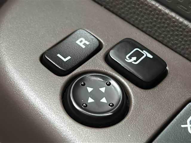 スズキ ラパン ショコラ G 茨城県 2014(平26)年 4.5万km シャンパンピンクPM 社外7インチナビ/Bluetooth/TV/iPod/バックカメラ/ETC/前後ドライブレコーダー/レザーシート/スマートキー/プッシュスタート/盗難防止装置/HIDオートライト/アイドリングストップ/純正アルミホイール/スペアキー