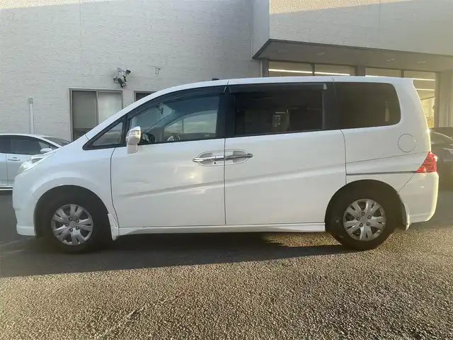 ホンダ ステップワゴン G HDDナビ スマートスタイル 静岡県 2009(平21)年 3.8万km ブルーイッシュホワイトパール ワンオーナー/純正HDDナビ/DVD/CD/MSV/社外フルセグチューナー/両側パワースライドドア/HIDヘッドライト/ステアリングスイッチ/スマートキー×2/保証書/取扱説明書/ナビ取扱説明書/H24/26/28/30/R2/4/5/6/7/　　　　点検記録簿有