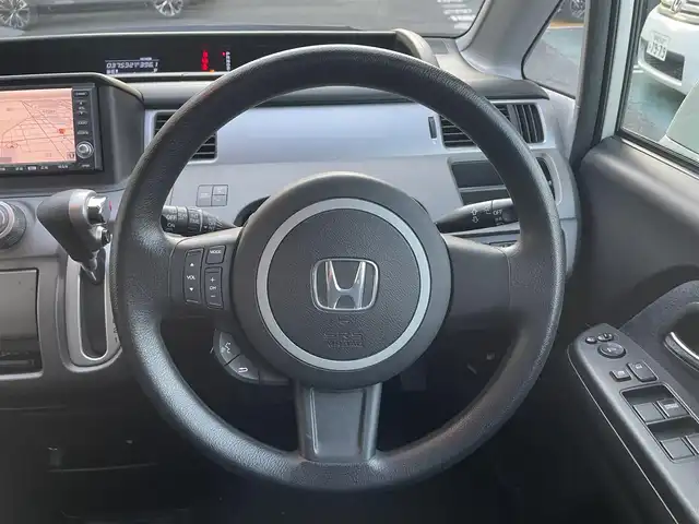 ホンダ ステップワゴン G HDDナビ スマートスタイル 静岡県 2009(平21)年 3.8万km ブルーイッシュホワイトパール ワンオーナー/純正HDDナビ/DVD/CD/MSV/社外フルセグチューナー/両側パワースライドドア/HIDヘッドライト/ステアリングスイッチ/スマートキー×2/保証書/取扱説明書/ナビ取扱説明書/H24/26/28/30/R2/4/5/6/7/　　　　点検記録簿有