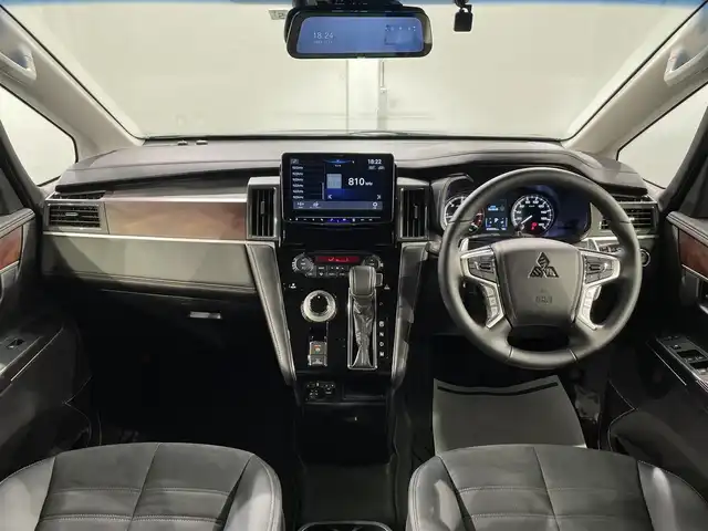 三菱 デリカＤ：５ ジャスパー 愛知県 2023(令5)年 3.5万km グラファイトグレーメタリック/ブラックマイカ アルパイン9インチディスプレイオーディオ/衝突軽減ブレーキ/両側電動スライドドア/アラウンドビューモニター/レーダークルーズコントロール/100V電源/ETC/ドライブレコーダー/デジタルインナーミラー/ブラインドスポットモニター/ステアリングヒーター/パワーシート/電動リアゲート/Bluetooth/レーンキープアシスト/オートハイビーム/HDMI接続/Carplay/プッシュスタート/USB接続/スマートキー/アイドリングストップ/ミュージックプレイヤー接続/フロアマット/純正アルミホイール/オートライト/禁煙車/ディーゼル/ターボ/4WD/パドルシフト/ハーフレザーシート/ウィンカーミラー/電動格納ミラー/フォグランプ/電動サイドステップ/横滑り防止装置/ステアリングリモコン/電動パーキングブレーキ/オートブレーキホールド