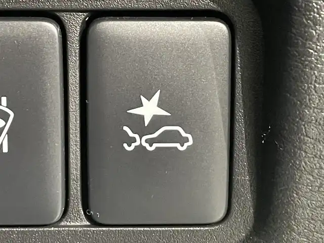 三菱 デリカＤ：５ ジャスパー 愛知県 2023(令5)年 3.5万km グラファイトグレーメタリック/ブラックマイカ アルパイン9インチディスプレイオーディオ/衝突軽減ブレーキ/両側電動スライドドア/アラウンドビューモニター/レーダークルーズコントロール/100V電源/ETC/ドライブレコーダー/デジタルインナーミラー/ブラインドスポットモニター/ステアリングヒーター/パワーシート/電動リアゲート/Bluetooth/レーンキープアシスト/オートハイビーム/HDMI接続/Carplay/プッシュスタート/USB接続/スマートキー/アイドリングストップ/ミュージックプレイヤー接続/フロアマット/純正アルミホイール/オートライト/禁煙車/ディーゼル/ターボ/4WD/パドルシフト/ハーフレザーシート/ウィンカーミラー/電動格納ミラー/フォグランプ/電動サイドステップ/横滑り防止装置/ステアリングリモコン/電動パーキングブレーキ/オートブレーキホールド