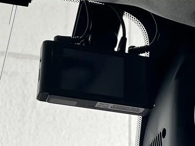 クライスラー・ジープ ジープ レネゲード リミテッド 4xe 山形県 2023(令5)年 3.7万km 赤 純正メモリナビ /バックカメラ　/アダプティブクルーズコントロール　/ETC2.0 /Bluetooth/USB /運転席/助手席パワーシート　/運転席/助手席シートヒーター　/レザーシート/ルーフレール　/AAC