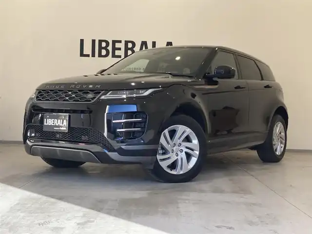 ランドローバー レンジローバーイヴォーク Rダイナミック S 熊本県 2019(令1)年 2.3万km 黒 ・スマートキー/・プッシュスタート/・オフロード情報/・低トラクション発進/・ドライブアシスト/・衝突回避/・疲労警告/・クロストラフィック検知/・車線変更アシスト/・エマージェンシーレーンキープ/・レーンキープアシスト/・クルーズコントロール(追従式)/・黒革シート/・前席パワーシート/・前席シートヒーター/・純正メモリナビ/【Bluetooth・USB・ApplaeCarPlay・AndroidAuto】/・フルセグTV/・全方位カメラ/・ETC/・パワーバックドア/・LEDヘッドランプ/・純正マット