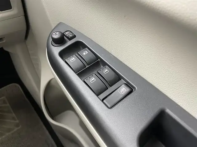 トヨタ パッソ X Lパッケージ 茨城県 2022(令4)年 2万km ブラックマイカメタリック 純正ナビ/バックカメラ/ワンセグ/衝突被害軽減ブレーキ/車線逸脱抑制装置/オートマチックハイビーム/クリアランスソナー/LEDヘッドライト/スマートキー