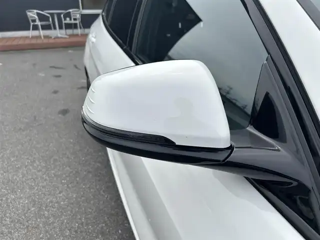 ＢＭＷ １１８ｄ Mスポーツ 滋賀県 2022(令4)年 3.2万km アルピンホワイトⅢ Mスポーツ/純正ナビ/Bカメラ/BT/USB/LEDヘッドライト/ハーフレザーシート/ACC/LKA/デジタルメーター/電動リアゲート/18インチAW/ルームミラーETC