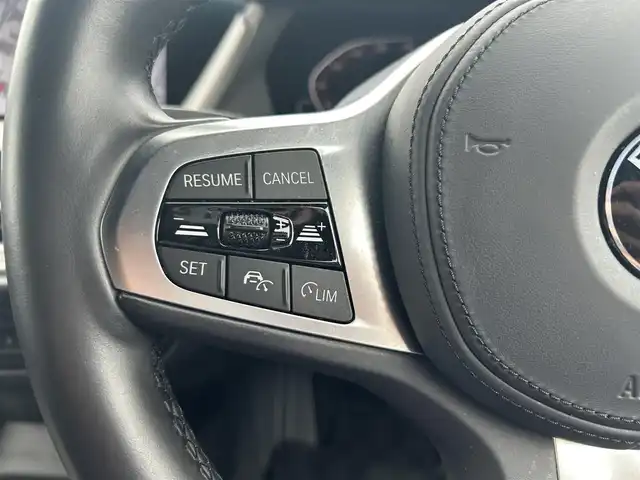 ＢＭＷ １１８ｄ Mスポーツ 滋賀県 2022(令4)年 3.2万km アルピンホワイトⅢ Mスポーツ/純正ナビ/Bカメラ/BT/USB/LEDヘッドライト/ハーフレザーシート/ACC/LKA/デジタルメーター/電動リアゲート/18インチAW/ルームミラーETC