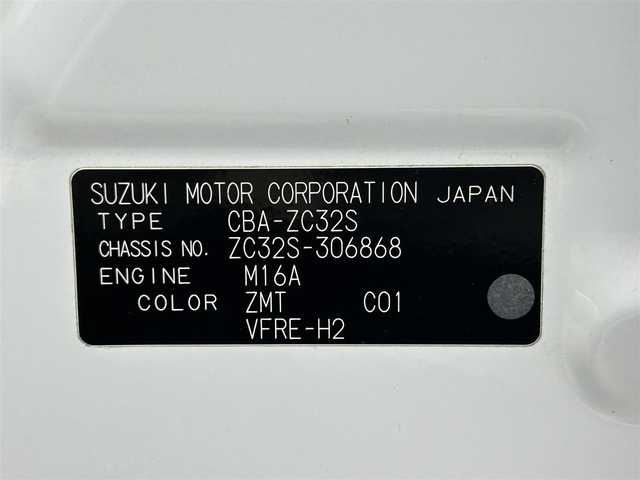 スズキ スイフト スポーツ 兵庫県 2014(平26)年 9.5万km スノーホワイトパール (株)IDOMが運営する【じしゃロン神戸名谷店】の自社ローン専用車両になりますこちらは現金またはオートローンご利用時の価格です。自社ローンご希望の方は別途その旨お申付け下さい。/純正ナビGCX-714（ＣＤ・ＤＶＤ・フルセグ・ＢＴ・ＳＤ・ＵＳＢ）/バックカメラ　/ビルトインＥＴＣ　/クルーズコントロール　/横滑り防止　/電動格納ミラー/パワーステアリング/パワーウインドウ/オートライト　/ＨＩＤライト　/フォグライト　/スマートキー/プッシュスタート/保証書　/取扱説明書