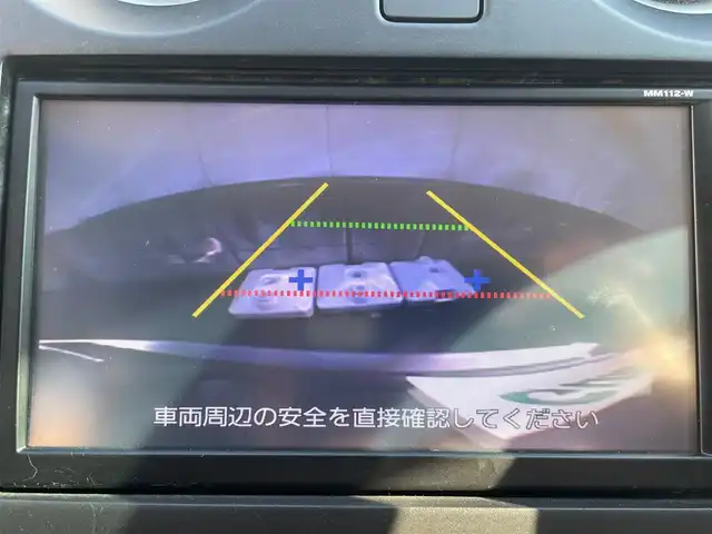日産 ノート X 東京都 2013(平25)年 4.7万km ダークメタルグレー 純正TVナビ/2スピーカー/ETC/プッシュエンジンスターター/スマートキー/アイドリングストップ/ABS/SRSエアバッグ/プライバシーガラス/イモビライザー/インテリジェントキー/電動格納機能付きドアミラー
