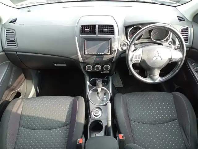 三菱 ＲＶＲ G 福井県 2011(平23)年 10.4万km チタニウムグレーメタリック 純正17インチAW/４WD/バックカメラ/シートヒーター/パドルシフト/キセノンヘッドライト/Fフォグ/前後ドライブレコーダー/クルーズコントロール/ETC/アルパイン7インチメモリナビ/横滑り防止装置/盗難防止装置/ダブルエアバッグ/純正フロアマット/スマートキー