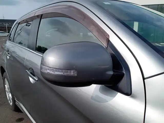三菱 ＲＶＲ G 福井県 2011(平23)年 10.4万km チタニウムグレーメタリック 純正17インチAW/４WD/バックカメラ/シートヒーター/パドルシフト/キセノンヘッドライト/Fフォグ/前後ドライブレコーダー/クルーズコントロール/ETC/アルパイン7インチメモリナビ/横滑り防止装置/盗難防止装置/ダブルエアバッグ/純正フロアマット/スマートキー