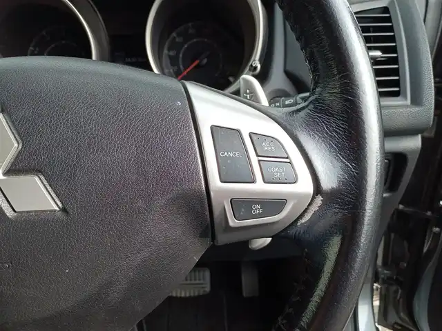 三菱 ＲＶＲ G 福井県 2011(平23)年 10.4万km チタニウムグレーメタリック 純正17インチAW/４WD/バックカメラ/シートヒーター/パドルシフト/キセノンヘッドライト/Fフォグ/前後ドライブレコーダー/クルーズコントロール/ETC/アルパイン7インチメモリナビ/横滑り防止装置/盗難防止装置/ダブルエアバッグ/純正フロアマット/スマートキー