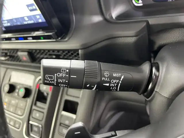 ホンダ ステップワゴン スパーダ eHEV 佐賀県 2025(令7)年 0.1千km プラチナホワイトパール 登録済未使用車/純正11.4インチホンダコネクトナビ/CD/DVD/フルセグTV/Bluetooth/両側パワースライドドア/バックカメラ/ホンダセンシング/衝突軽減ブレーキ/レーンキープアシスト/コーナーセンサー/横滑り防止/オットマン/パドルシフト/スマートキー/スペアキー/純正１６インチアルミホイール/LEDヘッドライト/三点エアバック