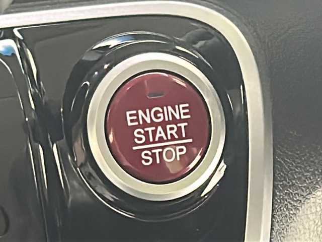 ホンダ Ｎ ＢＯＸ カスタム G Lパッケージ 茨城県 2016(平28)年 7.9万km プレミアムベルベットパープル・パール 純正ナビ　フルセグＴＶ　バックカメラ　衝突軽減ブレーキ　ビルトインＥＴＣ　両側電動スライドドア　ＬＥＤルームランプ　リア席サンシェード　オートライト　純正１４インチアルミホイール　チップアップシート